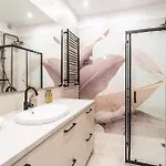 Rentplanet - Goreckiego Apartment